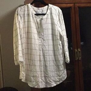 Liz Claiborne  White Grid Pattern Top